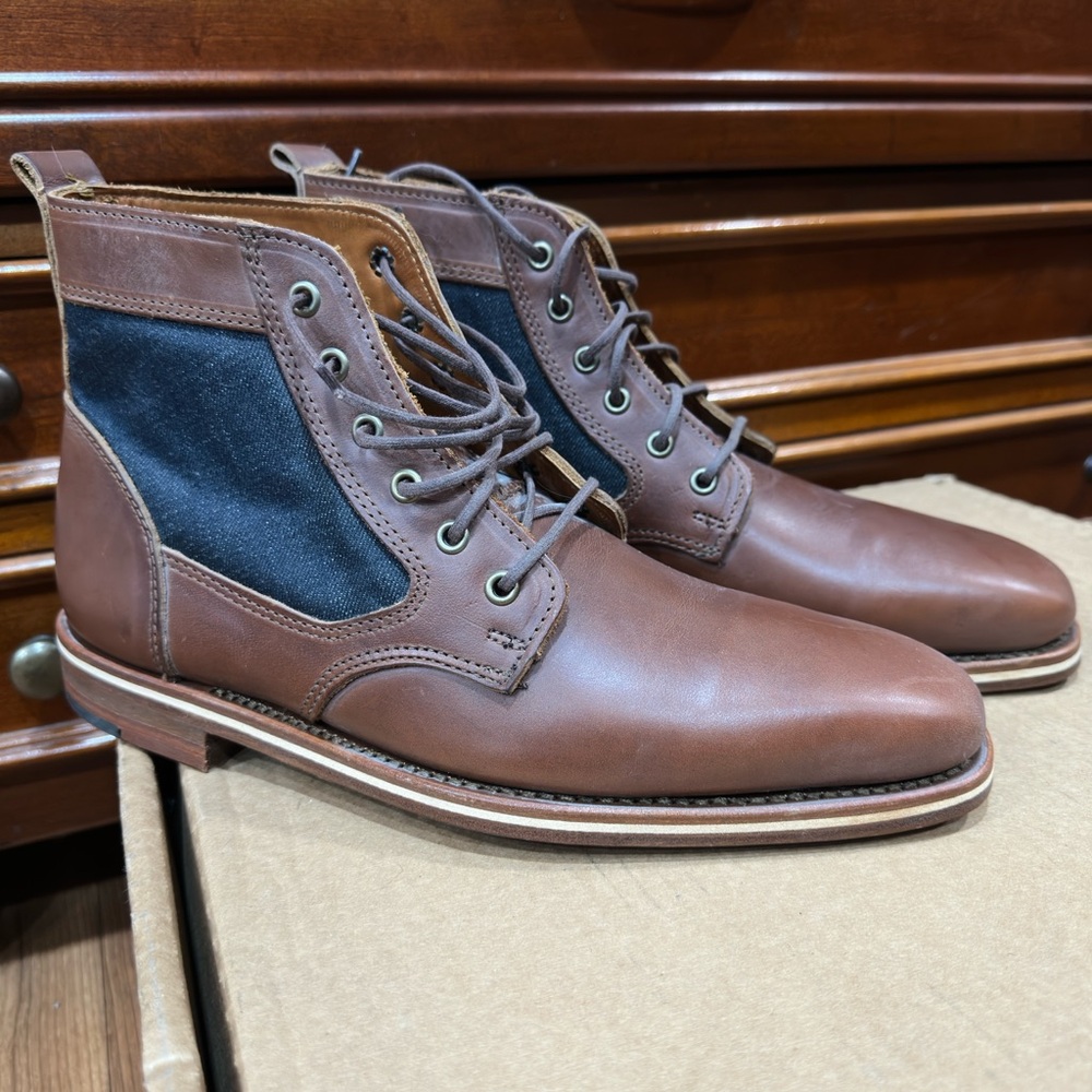 HELM Boots Men's Lace-up Leather Brown w/ Blue Denim Side Panels Size 7